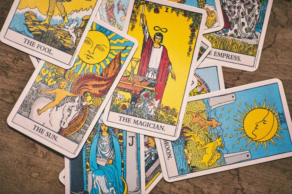 Major Arcana  tarot cards representing destiny and daily life situations