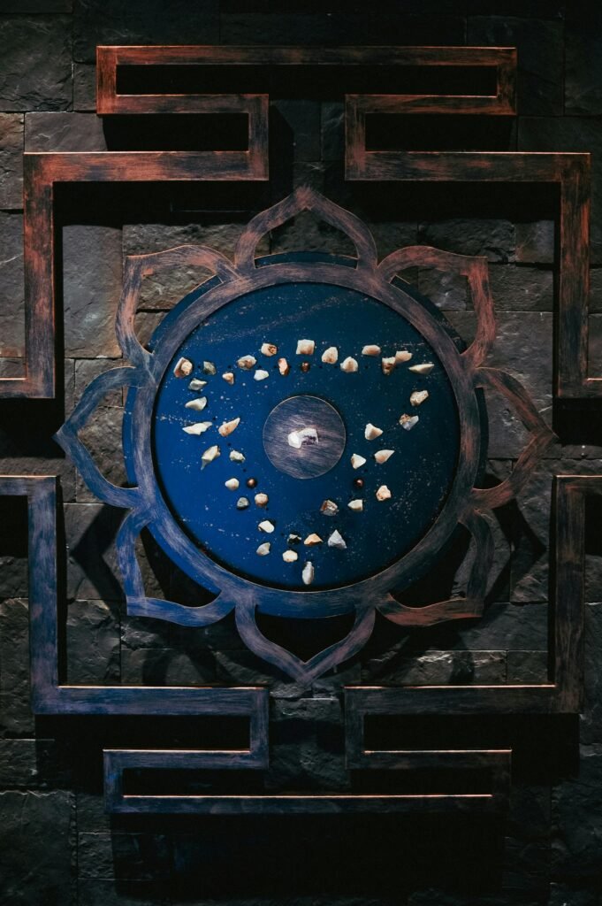 vastu bramhasthan should be load free and light
